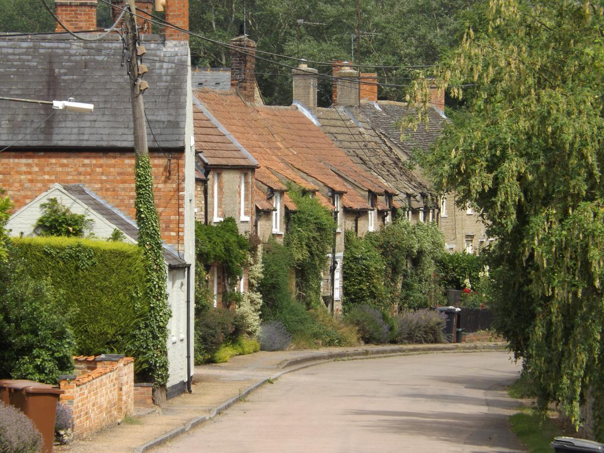 The Vane Arms Hotel Sudborough Eksteriør billede